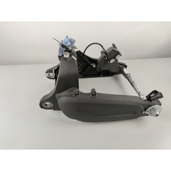Harley-Davidson Softail FXDR 114 M8 Schwinge/ Hinterradtr&auml;ger/ Hilfsrahmen Schwarz Struktur
