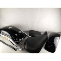 Harley Davidson Softail Fat Boy M8 Front-/ Heckfender/ Sitze Set Vivid Black
